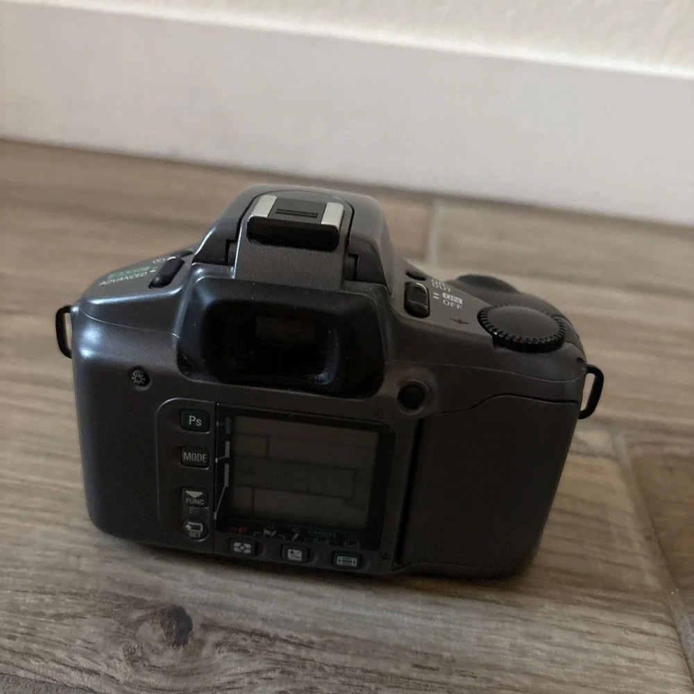 Nikon Pronea 600i / 6i SLR APS As-Is [2031869] - Tested, Turns On, No Film Inc